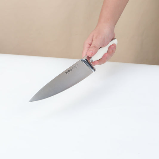 What Are Safe Cleaning Practices for Knives?