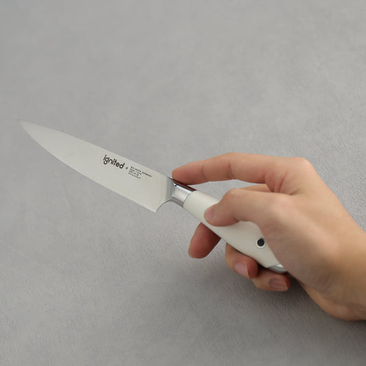 Paring Knife vs Utility Knife: What’s the Difference?